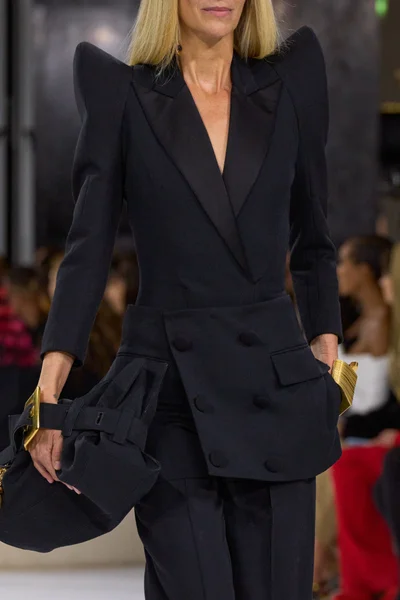 Look 21